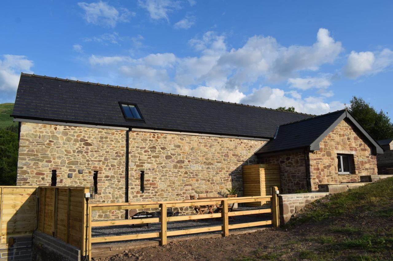 Cowshed In The Black Mountains Abergavenny Exterior photo