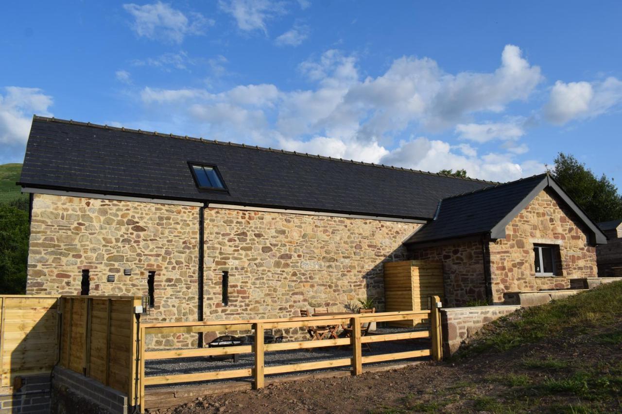 Cowshed In The Black Mountains Villa Abergavenny Exterior photo