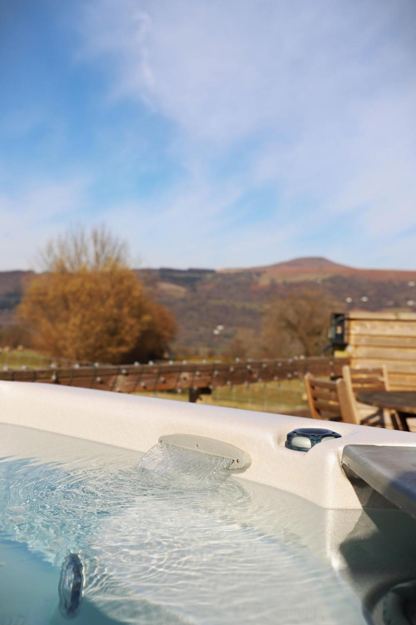 Cowshed In The Black Mountains Abergavenny Exterior photo